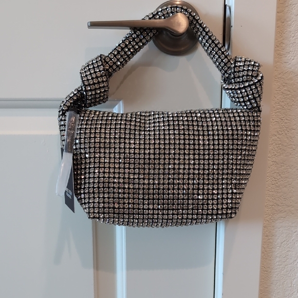 Simply Vera Vera Wang Handbags - Simply Vera By Vera Wang Elegant Silver Women's Bag NWT